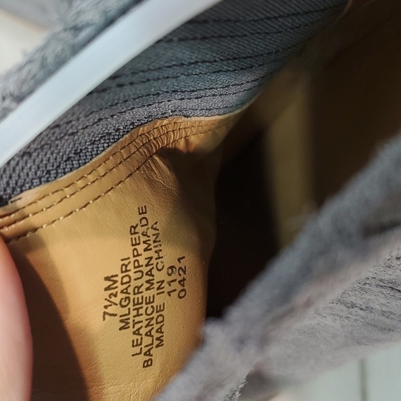 New Marc Fisher Gardi LTD Womens Ankle Suede Heels shoes boots sz 7.5M - Picture 11 of 13